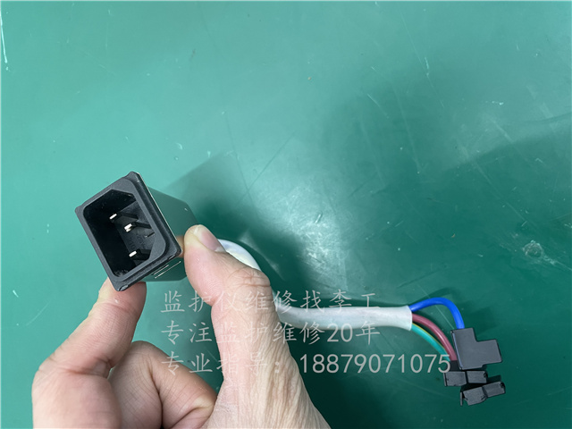 普美康XD100xeM290除顫儀三叉電源接口FN9222S-1-07
