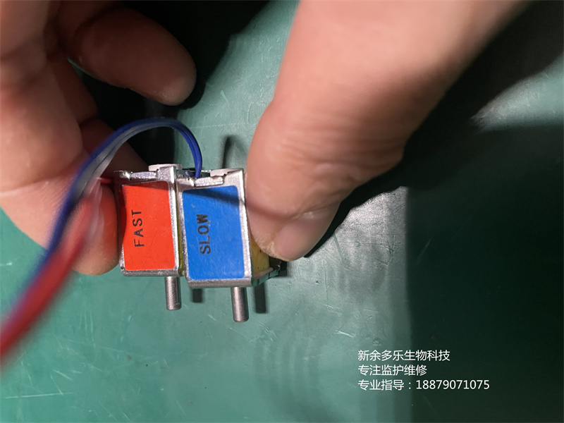 邁瑞UMEC12監(jiān)護儀電磁閥一對CJAV13-2A06B2 DC 6V