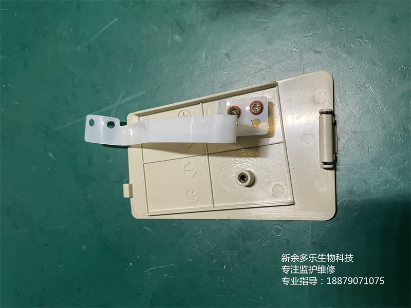 飛利浦金科威UT4000B監(jiān)護(hù)儀電池蓋組件 飛利浦金科威UT4000B監(jiān)護(hù)儀電池蓋組件